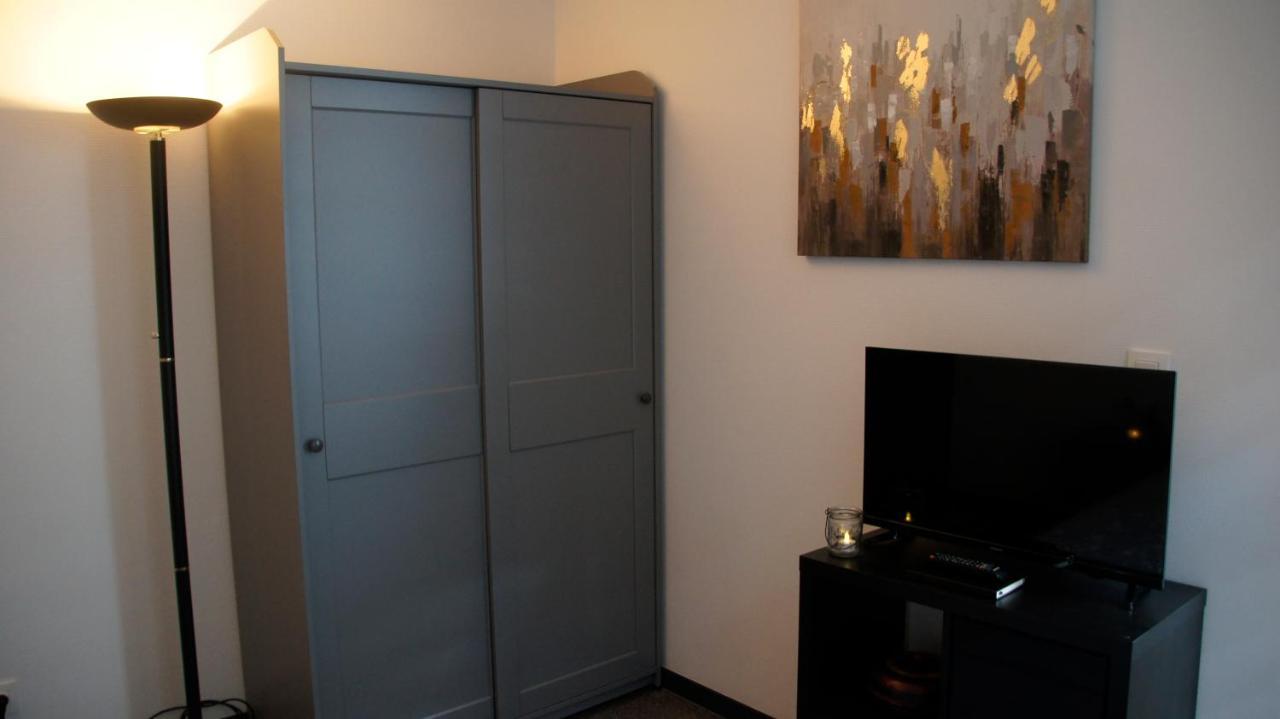 Impasse 2 Apartment Fosses-La-Ville Luaran gambar